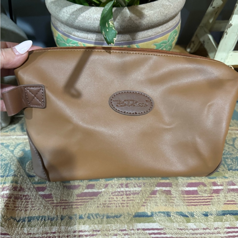 Bella Russo Toiletry bag